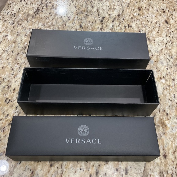 Versace  DG14698 DJMS CHAIN AND DOG TAG W/Medusa Very rare White Gold/SS LOOK - Picture 5 of 7